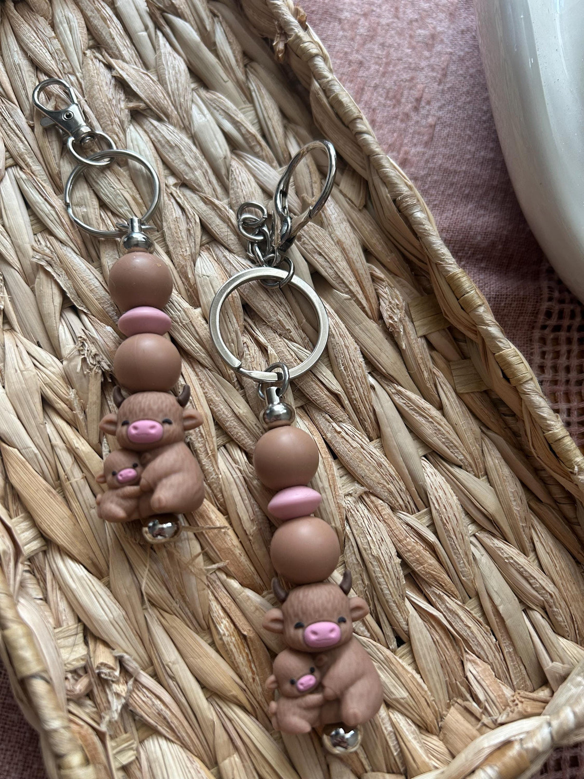 Highland Cow Mama Baby Keychain | Farmhouse Beaded Bag Charm
